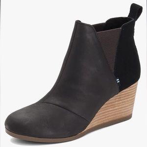 Toms Black Suede Kelsey Boot